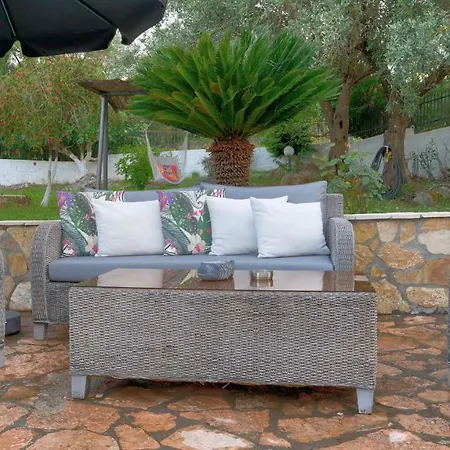 Holiday home Olive *